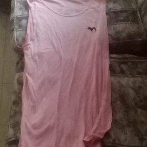 Used colored different t-shirts one is a crop top shirt